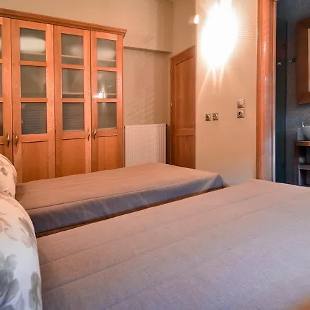 شاليه Aelia Hospitality Livadi Kalívia