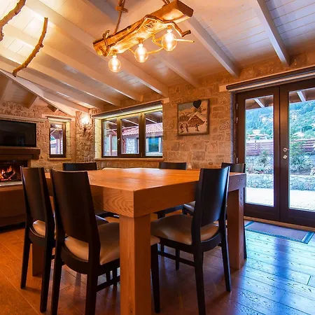Aelia Hospitality Livadi Chalet Kalivia (Voiotia)